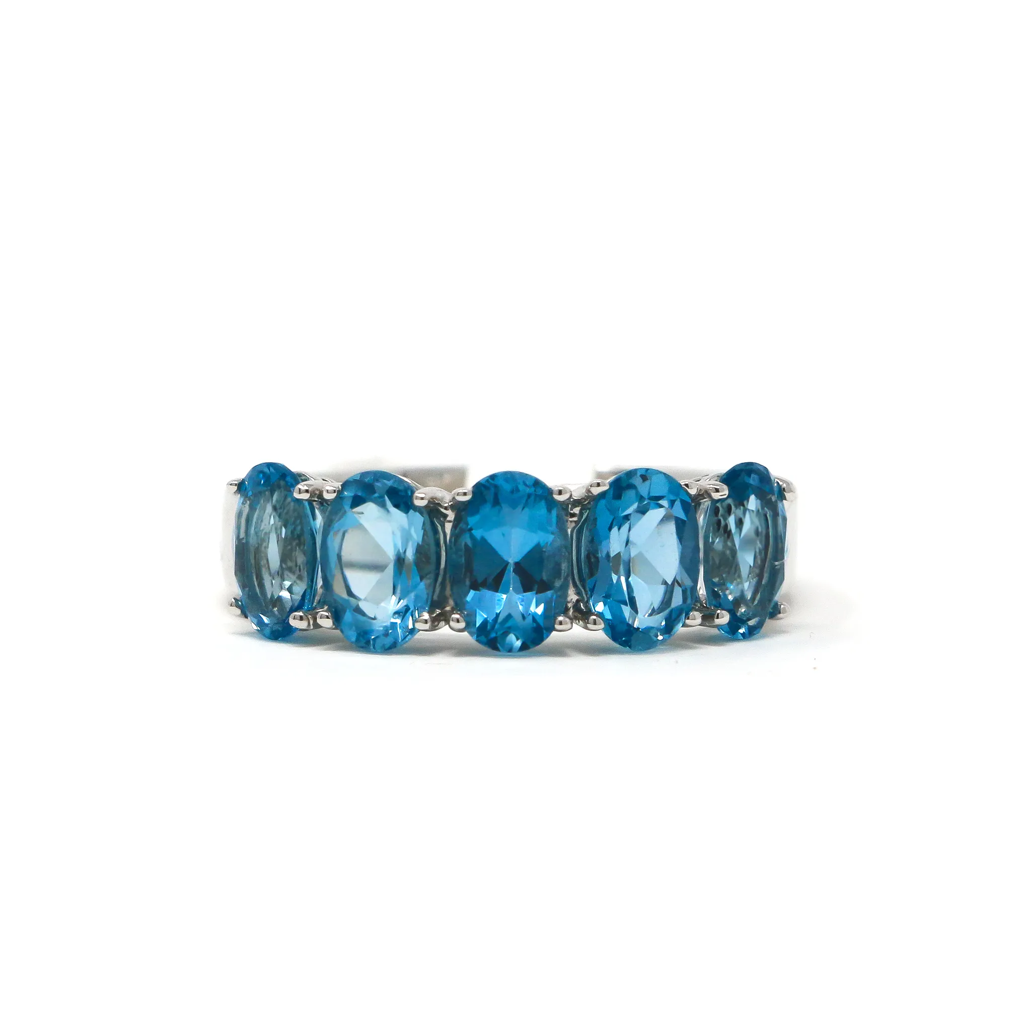 Aqua Blue Topaz Ring in 14K White Gold