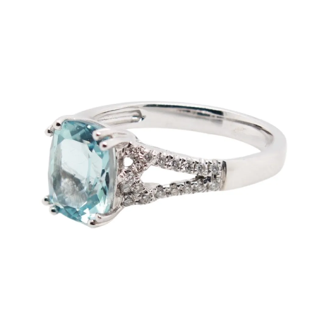 Aquamarine and Diamond Ring