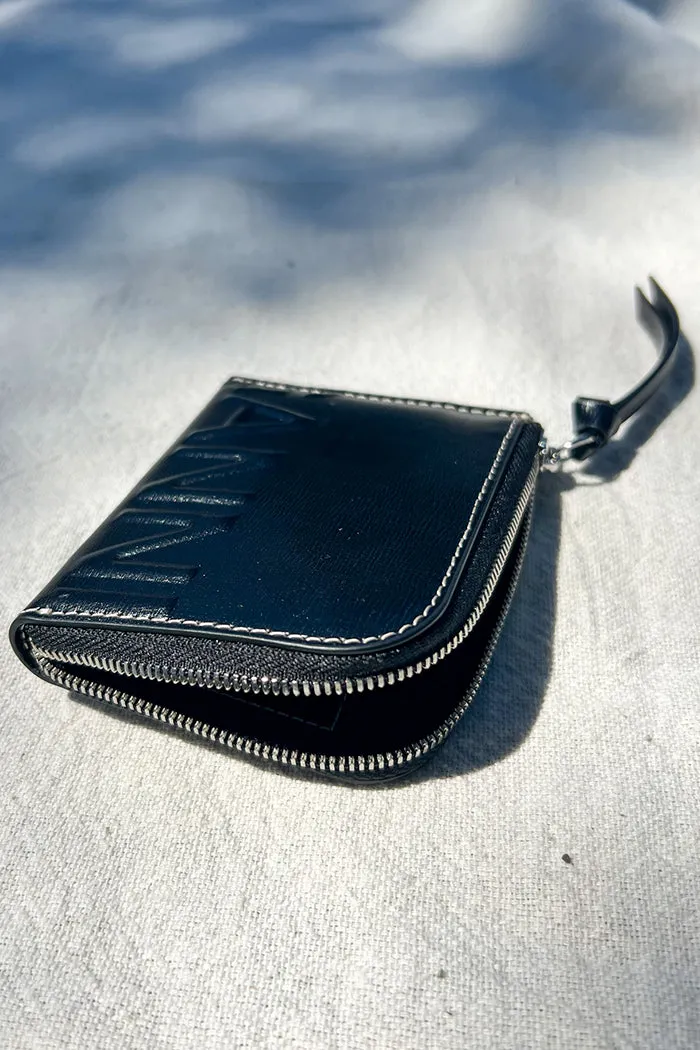 BANNER ZIP AROUND WALLET