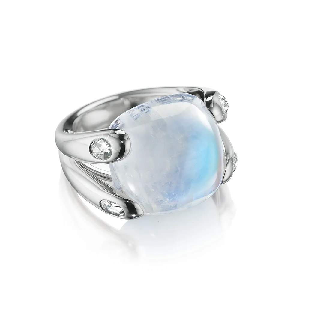 Candy Ring in Moonstone