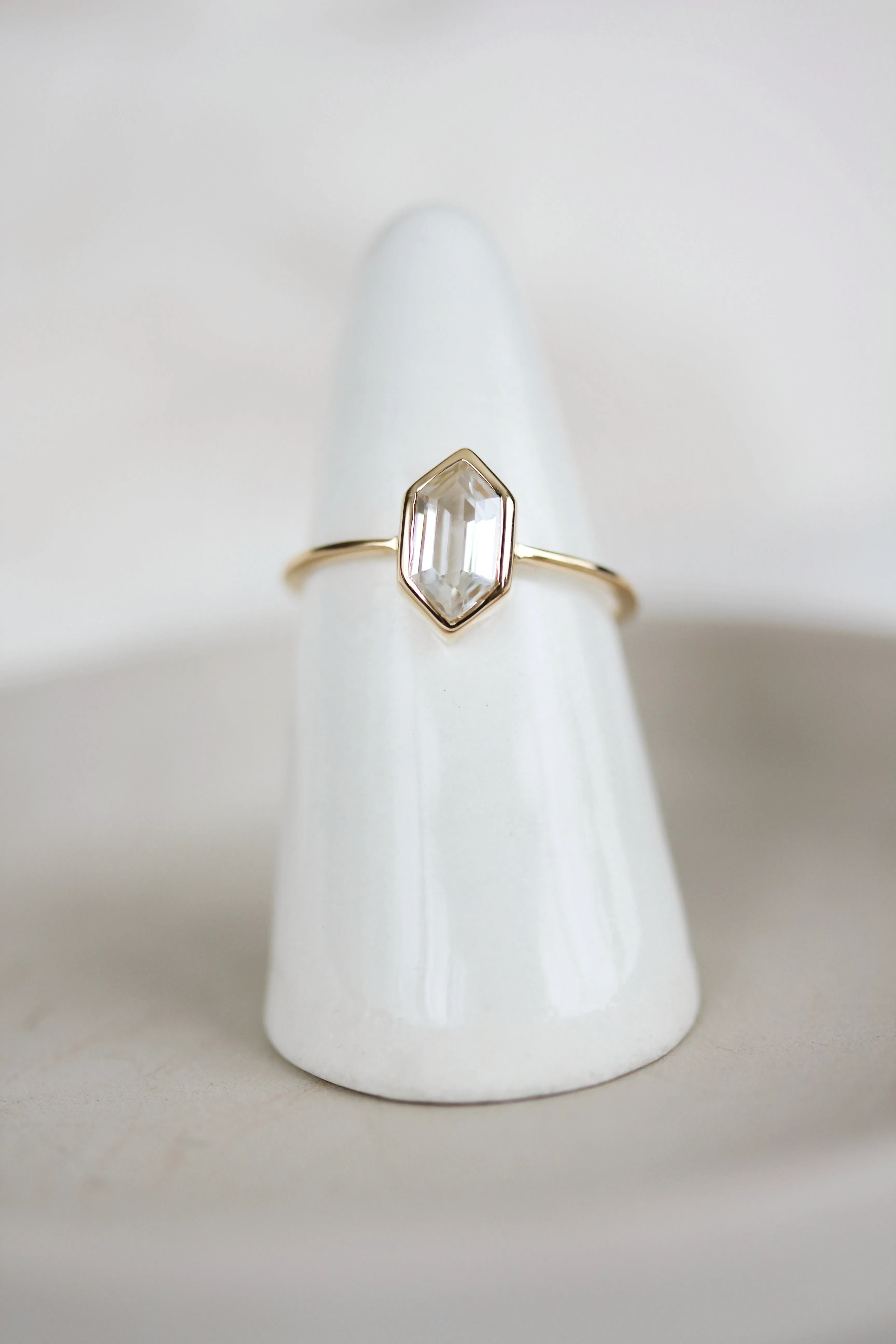 Lucia Ring