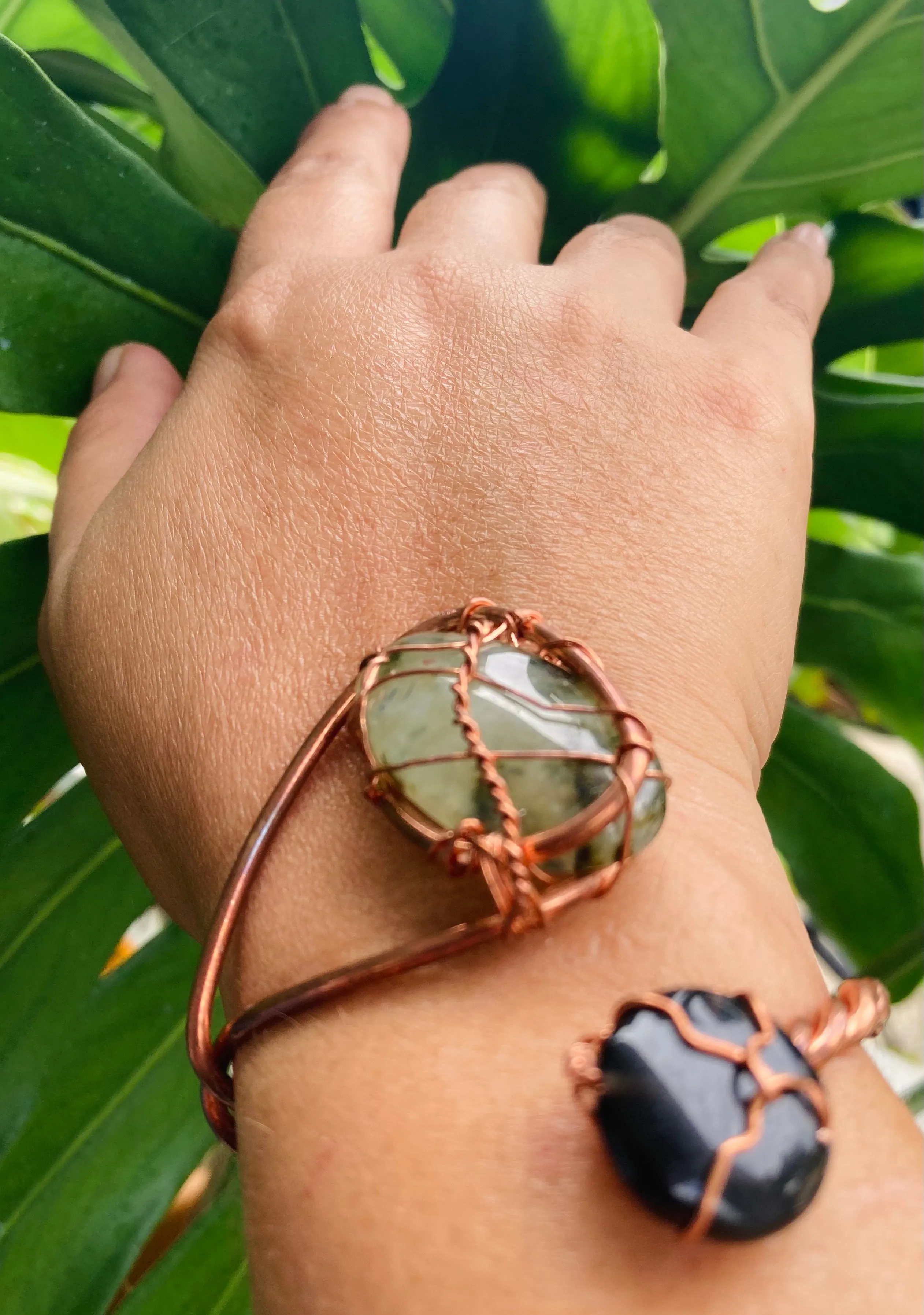 Prehnite Onyx Cuff